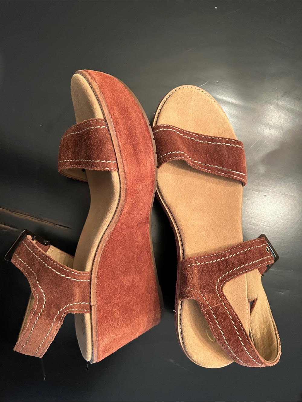 Clark’s Ainsley orchid sandals NEW